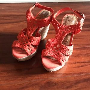 Coral Gianni Bini Wedge / 6.5